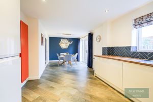 Photo 17- click for photo gallery